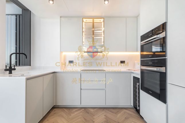 Apartment 176, Valencia Tower, London photo 5