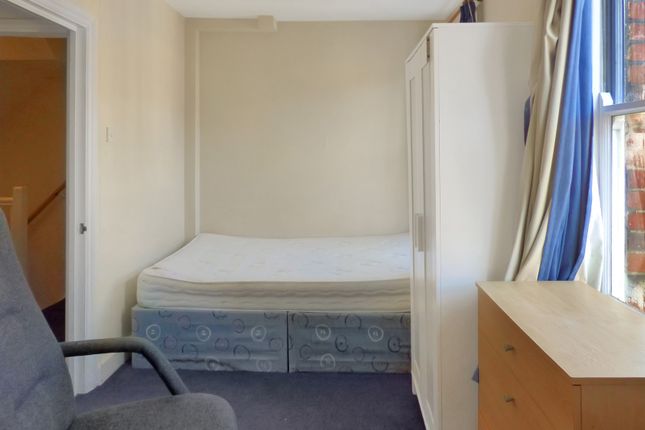 17, Boulter Street, Oxford photo 4
