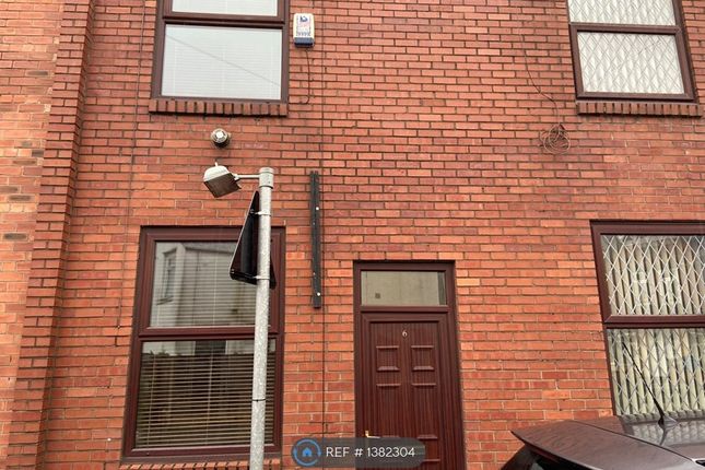 2 bed terraced house to rent in Hale Lane, Failsworth, Manchester M35