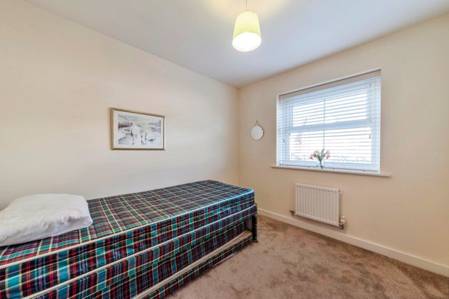 Terraced house for sale in Lavender Way, Newark