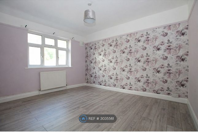 Upper Luton Road, Chatham photo 3
