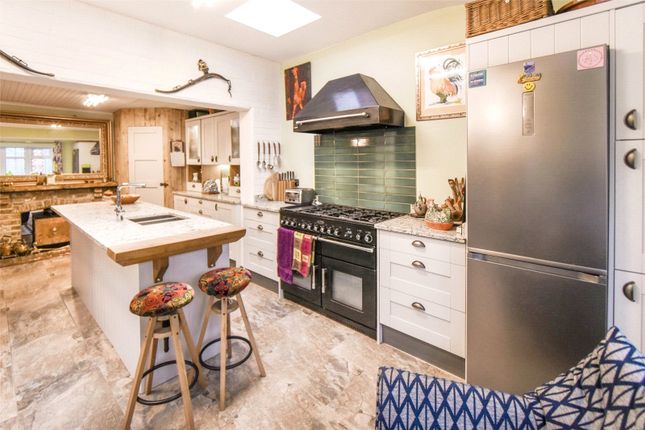 Applecombe Cottage,, Newnham Road, Hook photo 4