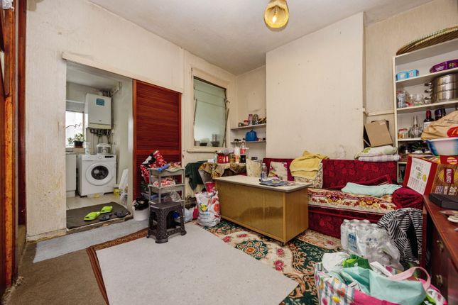 9, Walton Terrace, Woking photo 4