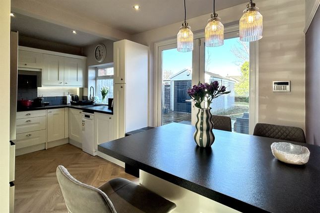 6 Colwyn Road, Cheadle photo 4