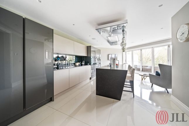 Flat for sale in Miram House, Cockfosters Road, Barnet