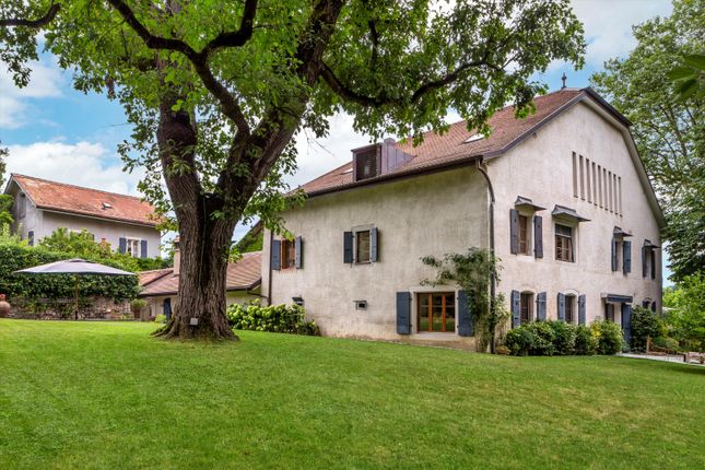 Property for sale in Commugny, Vaud, Switzerland