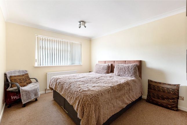 Semi-detached house for sale in Willoughby Avenue, Beddington