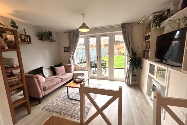 46 Hegarty Way, Staplehurst photo 4