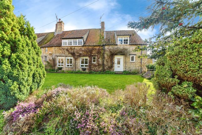 Cottage to rent in Shepherds Walk, Belmesthorpe, Stamford