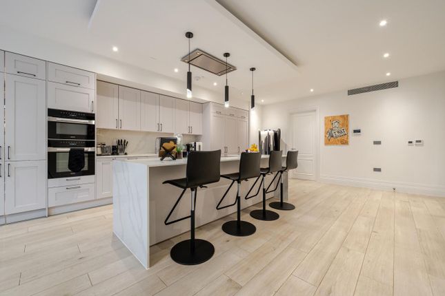 Flat 1 Gaisgill, Barnet Lane, Elstree Borehamwood photo 3