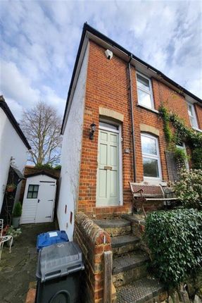 Thumbnail Cottage for sale in Harts Yard, Godalming