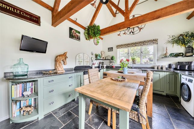 The Thatch Cottage,, London Road, Hook photo 3