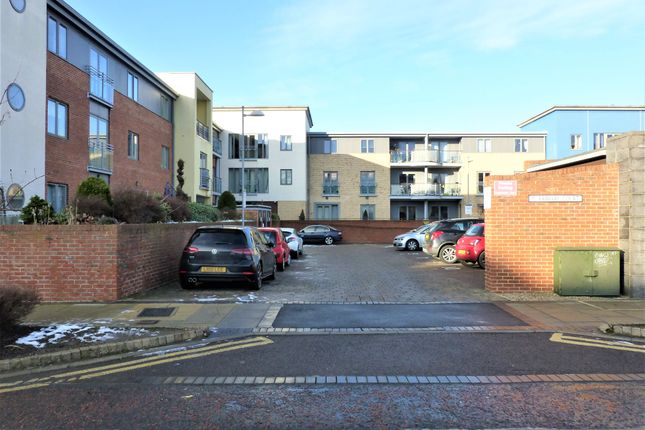 Thumbnail Flat to rent in Fairway Court, Ochre Yards, Gateshead