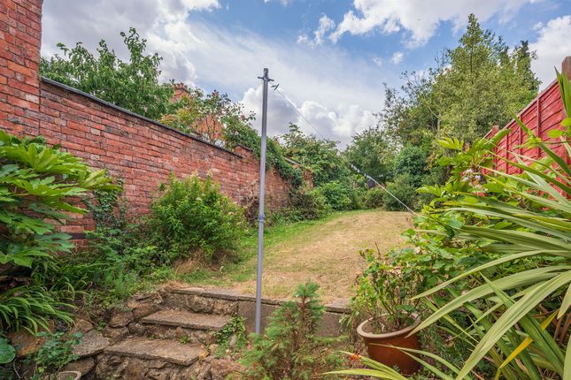 72, Rothwell Road, Kettering photo 2