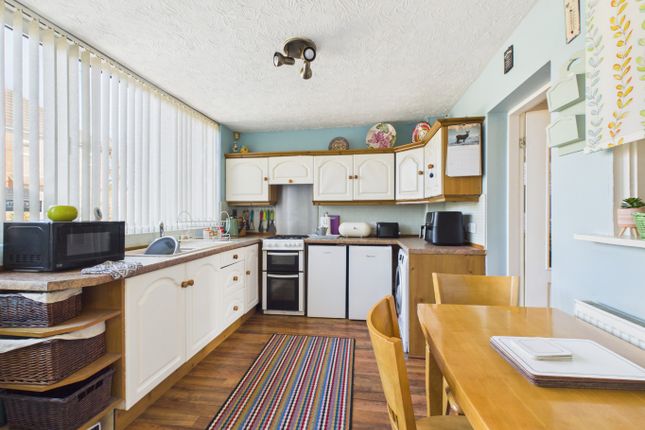 67 James Reckitt Avenue, Hull, East Riding of Yorkshire photo 4