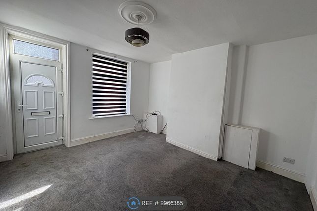 Fitzwilliam Street, Hoyland, Barnsley photo 3