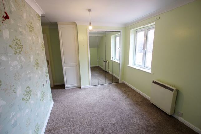 Flat for sale in St Clement Court, Manchester