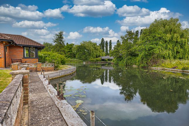 9 Skeats Wharf, Milton Keynes photo 3