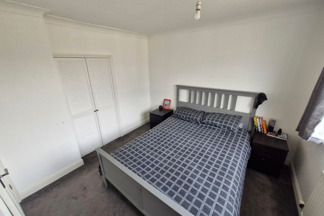 Terraced house to rent in Leaholme Gardens, Whitchurch, Bristol