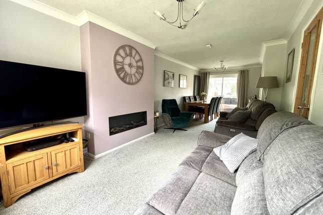 53, Runnymede Road, Somerset photo 2