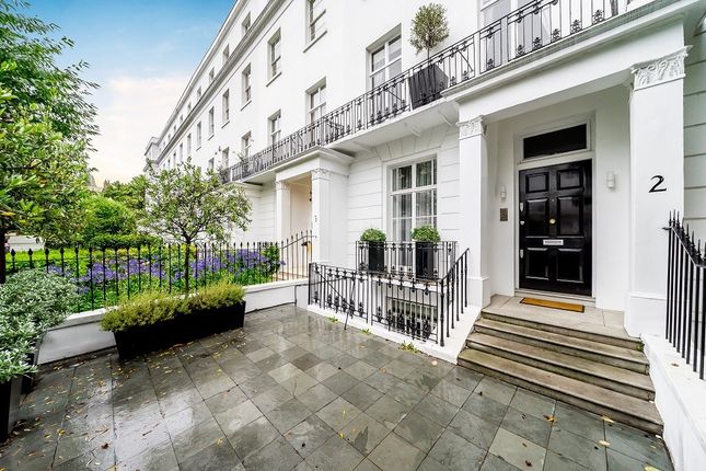 Town house to rent in Walton Place, Knightsbridge, London