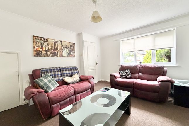 7, Poppy Close, Exeter photo 3