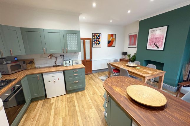 21, Grove Park Avenue, Bristol photo 2