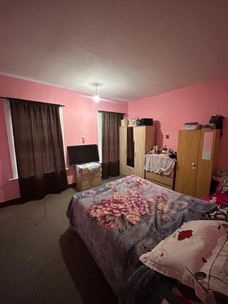 Clarendon Road, Luton photo 4