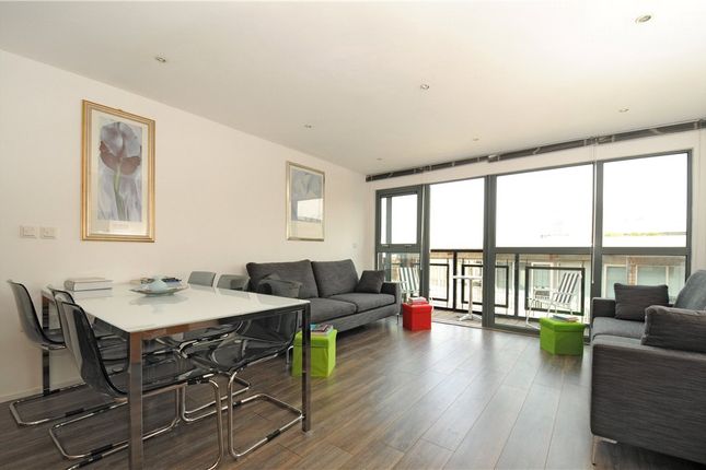 Thumbnail Flat to rent in Bell Yard Mews, London