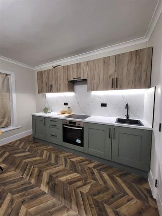 Whatsapp Image 2025-10-06 At 14.10.01 (4).Jpeg