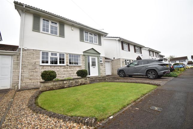 Link-detached house for sale in Oak Grove, Easton-In-Gordano, Bristol