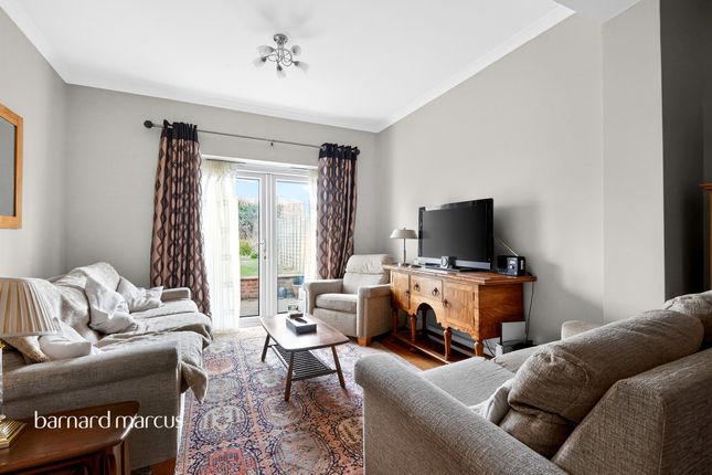 26, Firswood Avenue, Epsom photo 2