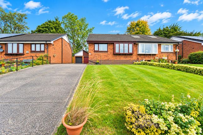 8, Lupin Close, Accrington photo 4
