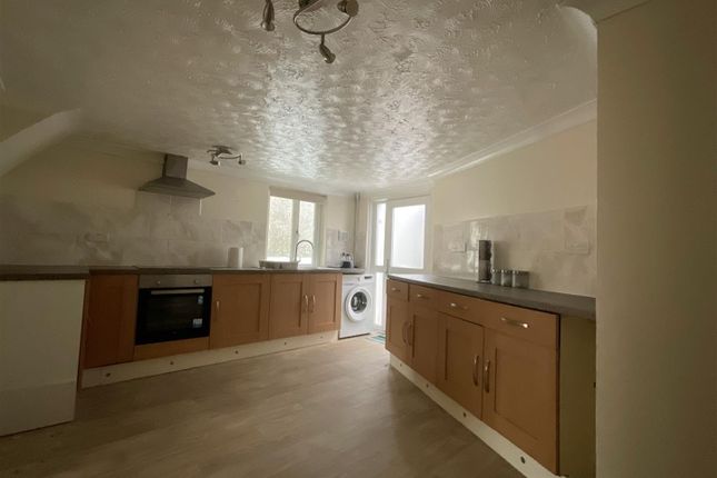 30, Graig Road, Ammanford photo 2