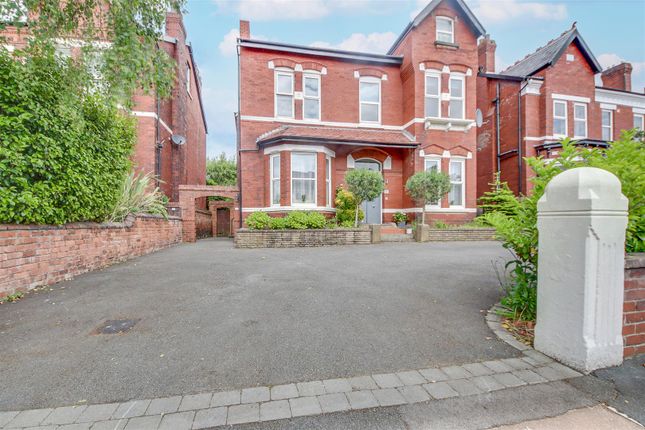 Thumbnail Flat for sale in Stanley Avenue, Birkdale, Southport