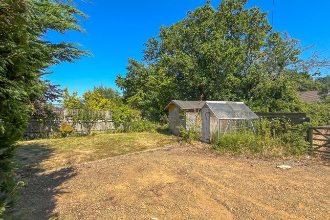Shalom, 25 Lower Waites Lane, Fairlight photo 3