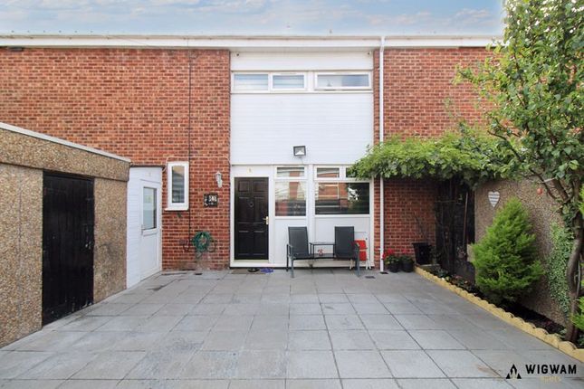 Thumbnail Terraced house for sale in Stanley Street, Hull