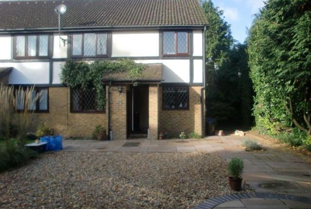 Thumbnail Semi-detached house to rent in Hardwicke Gardens, Amersham