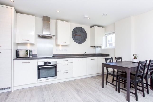 95, Fleming Place, Bracknell photo 4