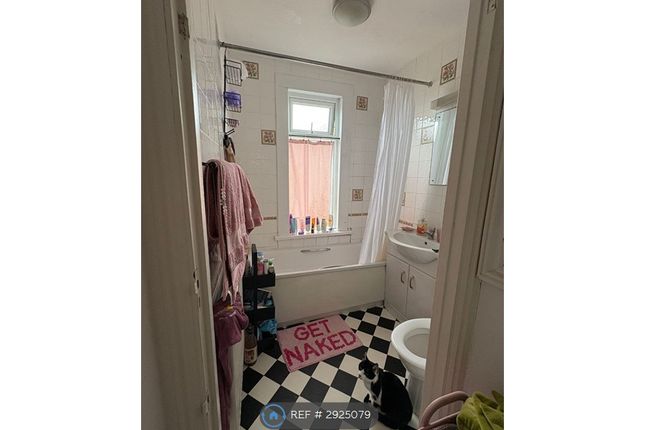 Priory Road, Gosport photo 4