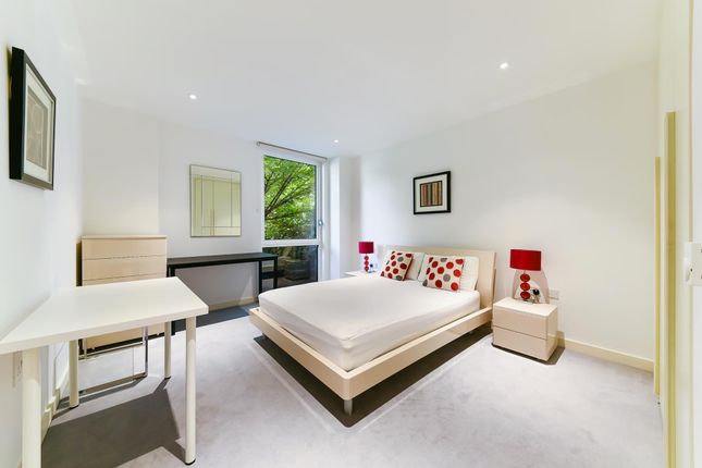 Apartment 43, City View Apartments, Woodberry Down, London photo 4
