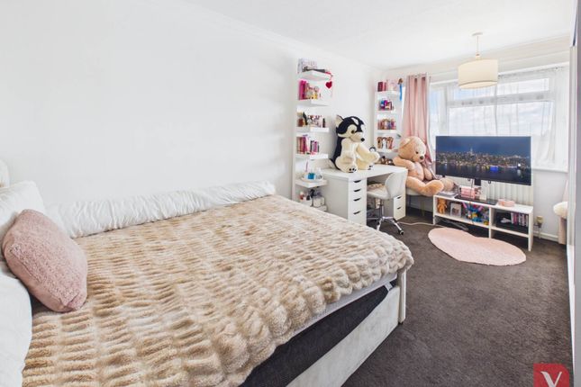 97, Kinross Crescent, Luton photo 4