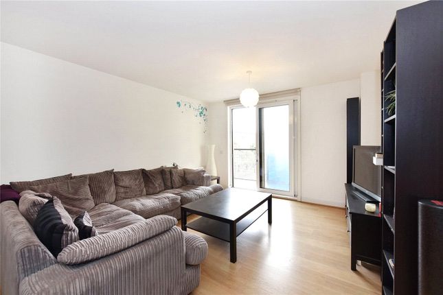 Thumbnail Flat to rent in Norman Road, Canary Wharf