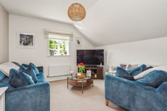 Fleming Court, Grange Road, Gerrards Cross photo 2