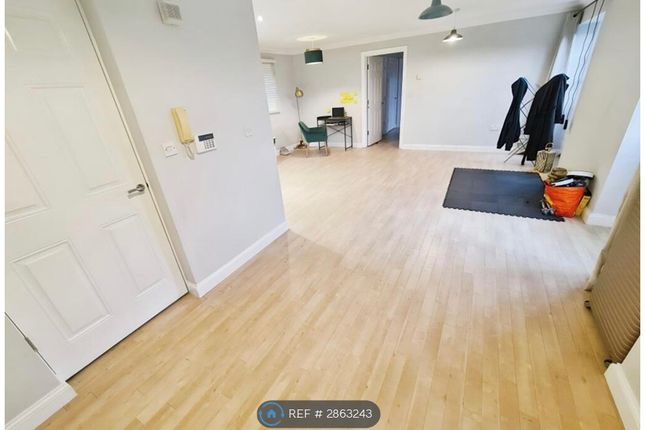 Islington Grove, Monkston Park, Milton Keynes photo 5