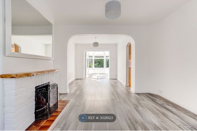 Bevendean Crescent, Brighton photo 3