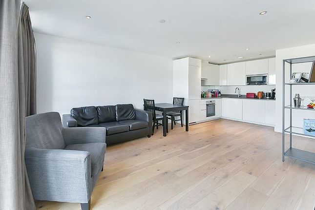 Thumbnail Flat to rent in The Library Building, 2A St Lukes Avenue, Clapham, London