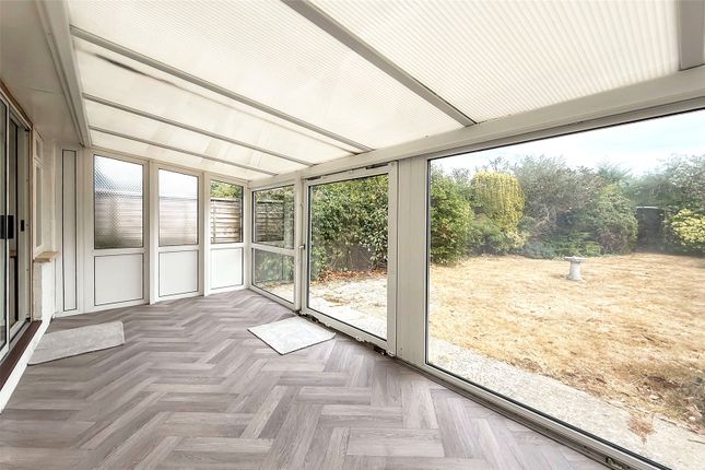 24, Esher Drive, West Sussex photo 4