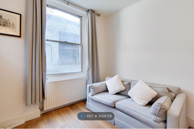 Flat, A Old Compton Street, London photo 3