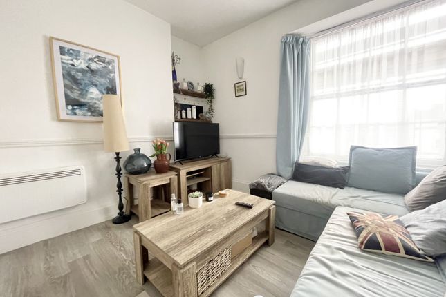 Flat for sale in Hansdon Lodge, Fore Street